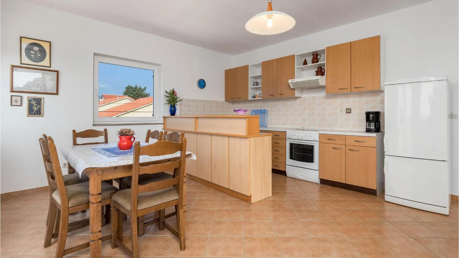 Amazing Apartment In Barbat-Rab With Wifi Barbat na Rabu