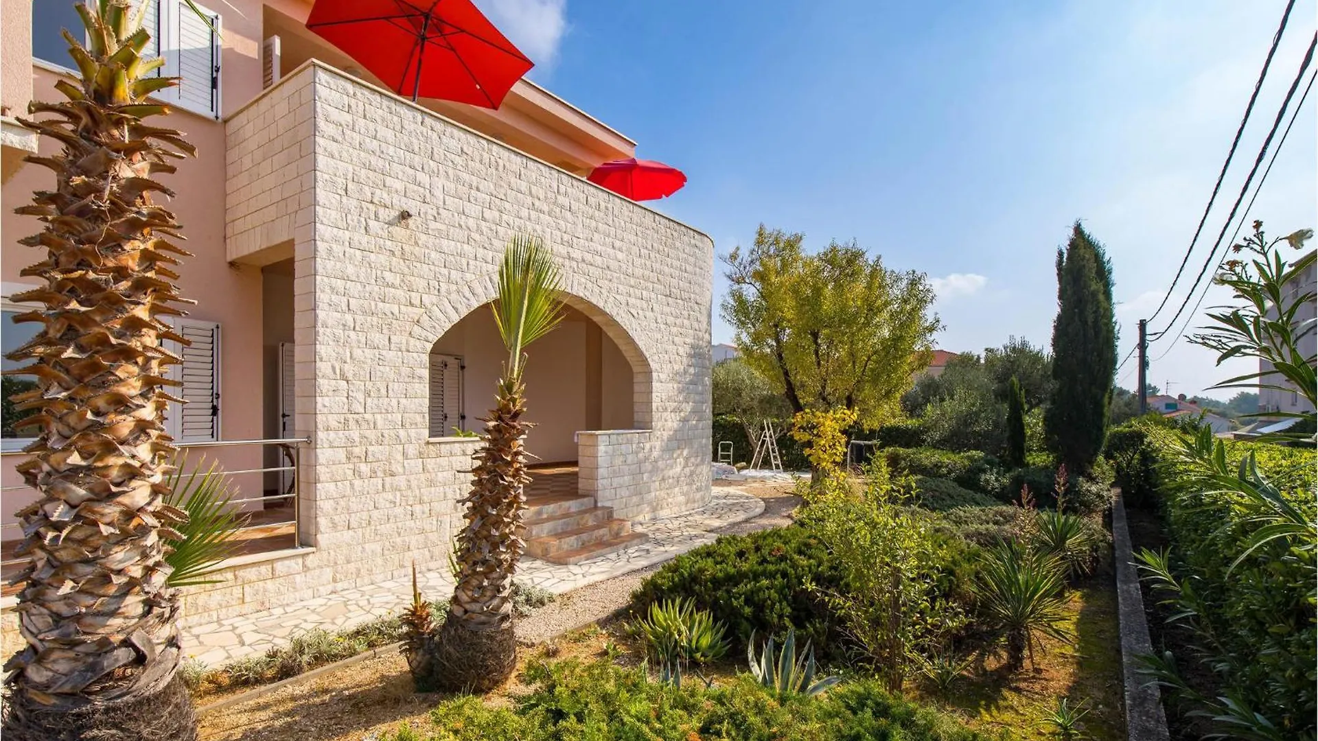 Amazing Apartment In Barbat-Rab With Wifi Barbat na Rabu