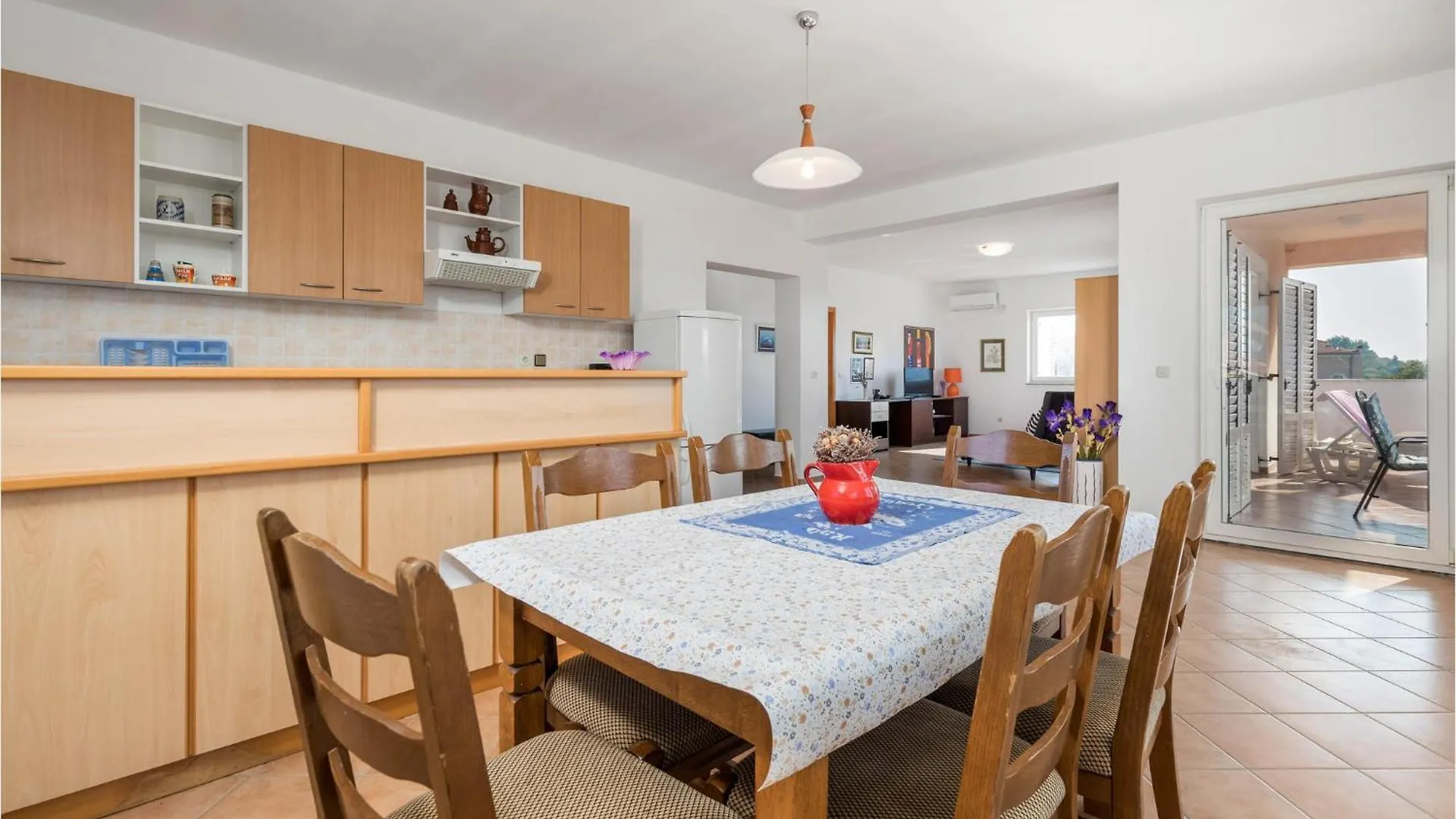 Amazing Apartment In Barbat-Rab With Wifi Barbat na Rabu